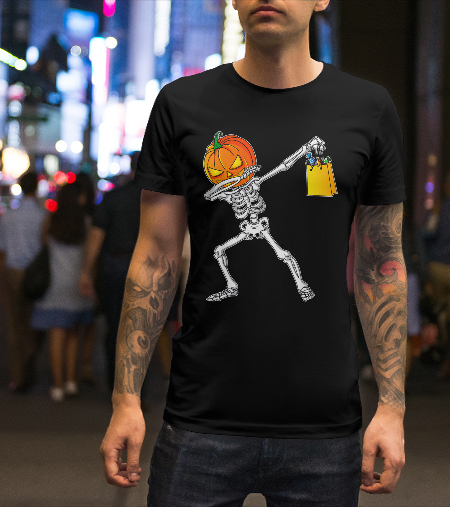 Funny Dabbing Skeleton With Pumpkin Head And Candy Bag For Halloween Kids T-Shirt