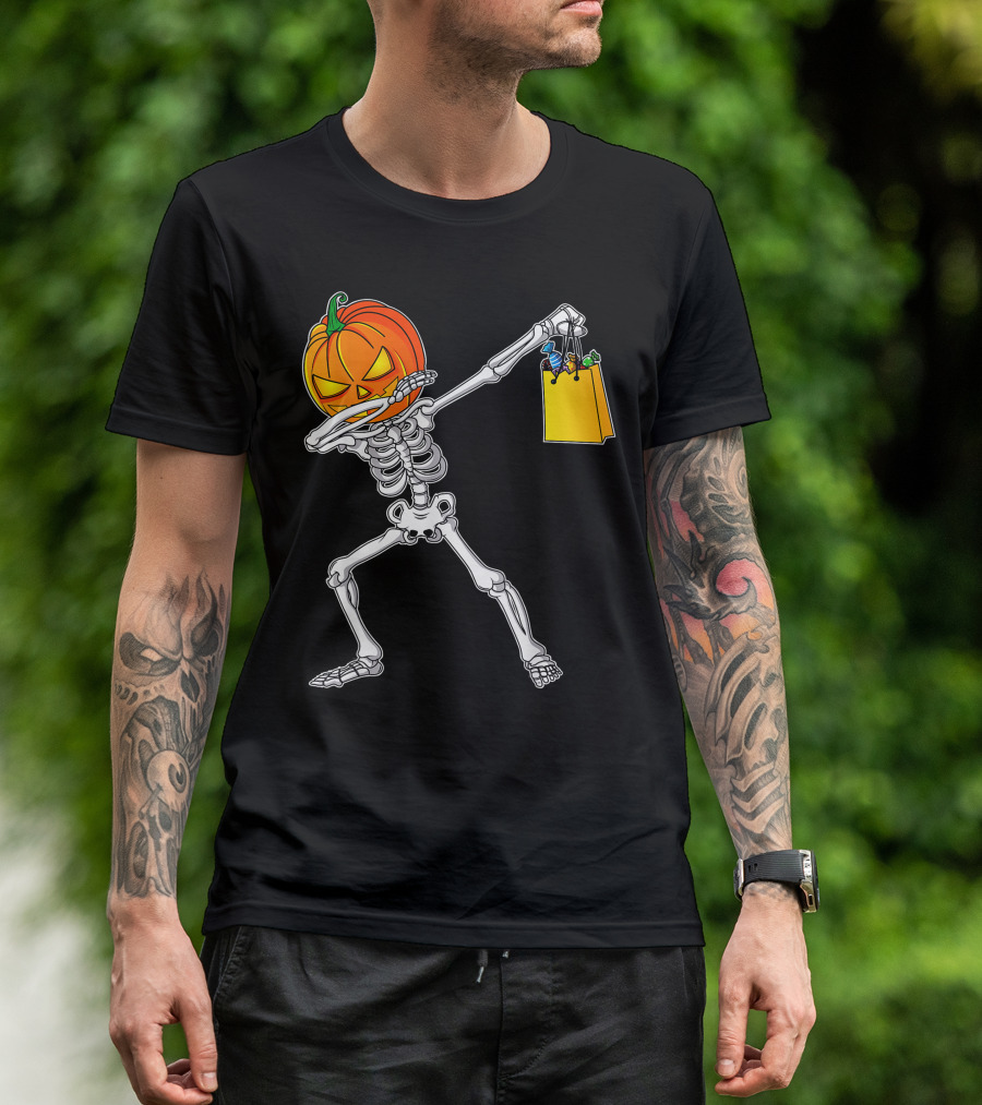 Funny Dabbing Skeleton With Pumpkin Head And Candy Bag For Halloween Kids T-Shirt