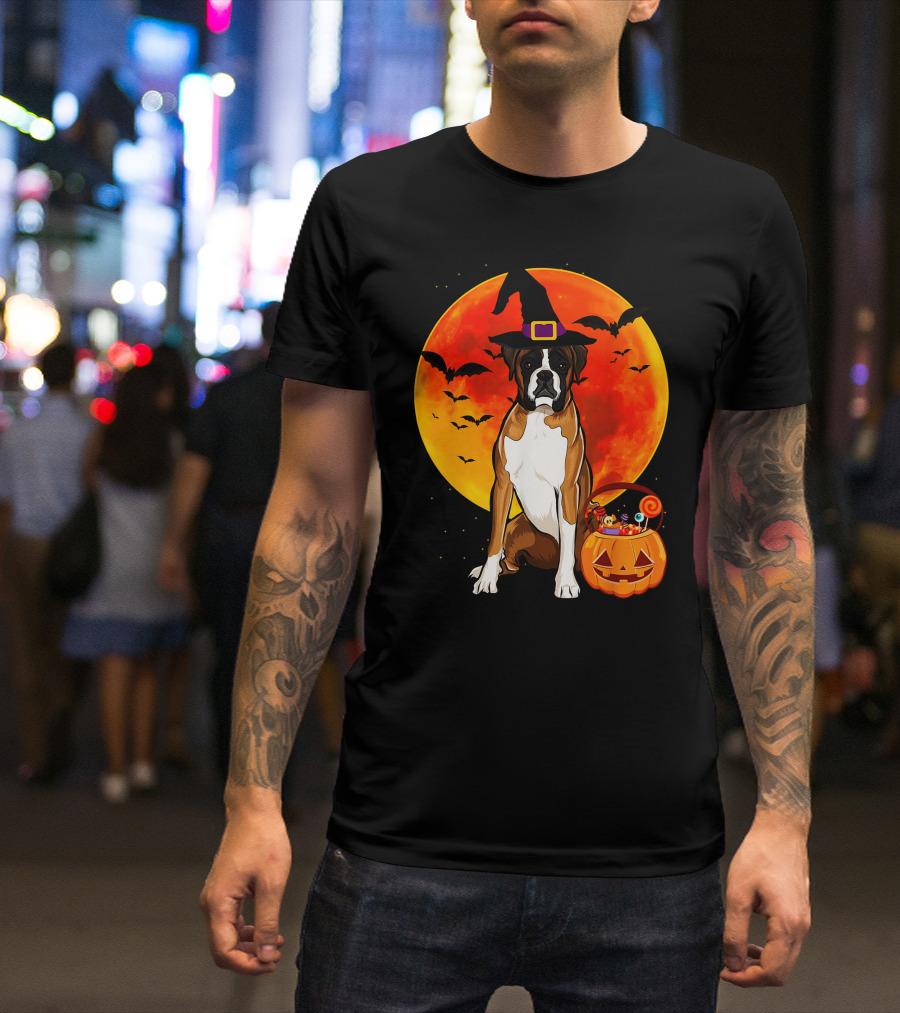 Boxer Dog With Witch Hat Pumpkin Full Moon Halloween Bats T-Shirt