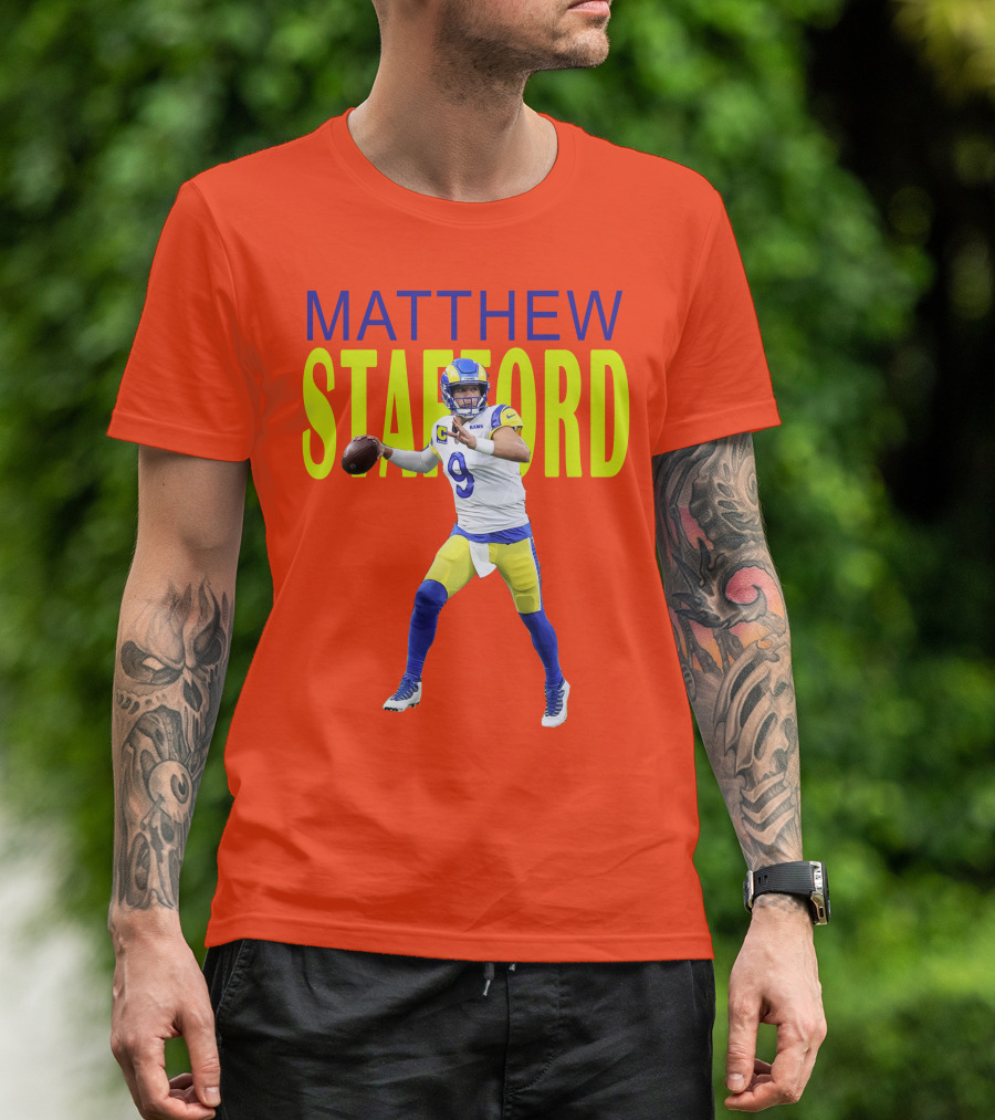 Matthew Stafford Rams Quarterback NFL Football Action T-Shirt