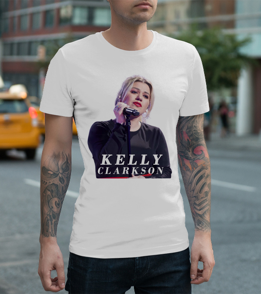 KELLY CLARKSON Concert Performance Microphone Stage T-Shirt