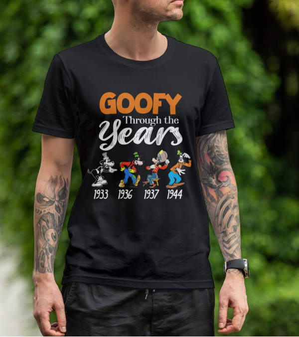 GOOFY Through The Years 1933 1936 1937 1944 T-Shirt