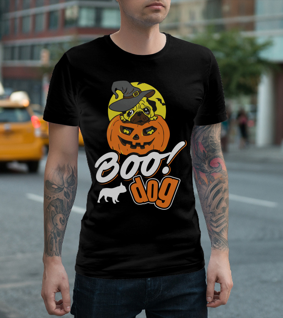 Boo Dog Pug In Witch Hat With Pumpkin Halloween T-Shirt