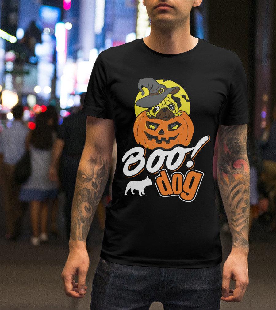 Boo Dog Pug In Witch Hat With Pumpkin Halloween T-Shirt