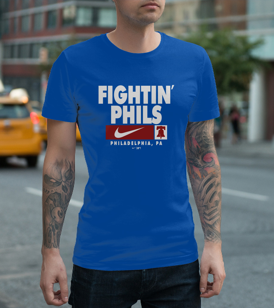 FIGHTIN' PHILS PHILADELPHIA PA LIBERTY BELL T-Shirt