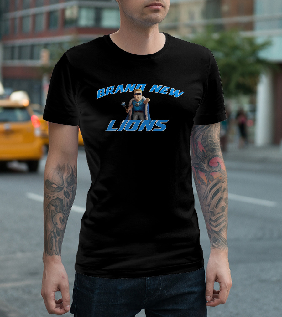 BRAND NEW LIONS Blue Cape Hero with Scepter T-Shirt