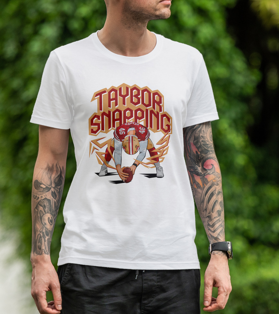 Taybor Snapping Football Action 94 T-Shirt