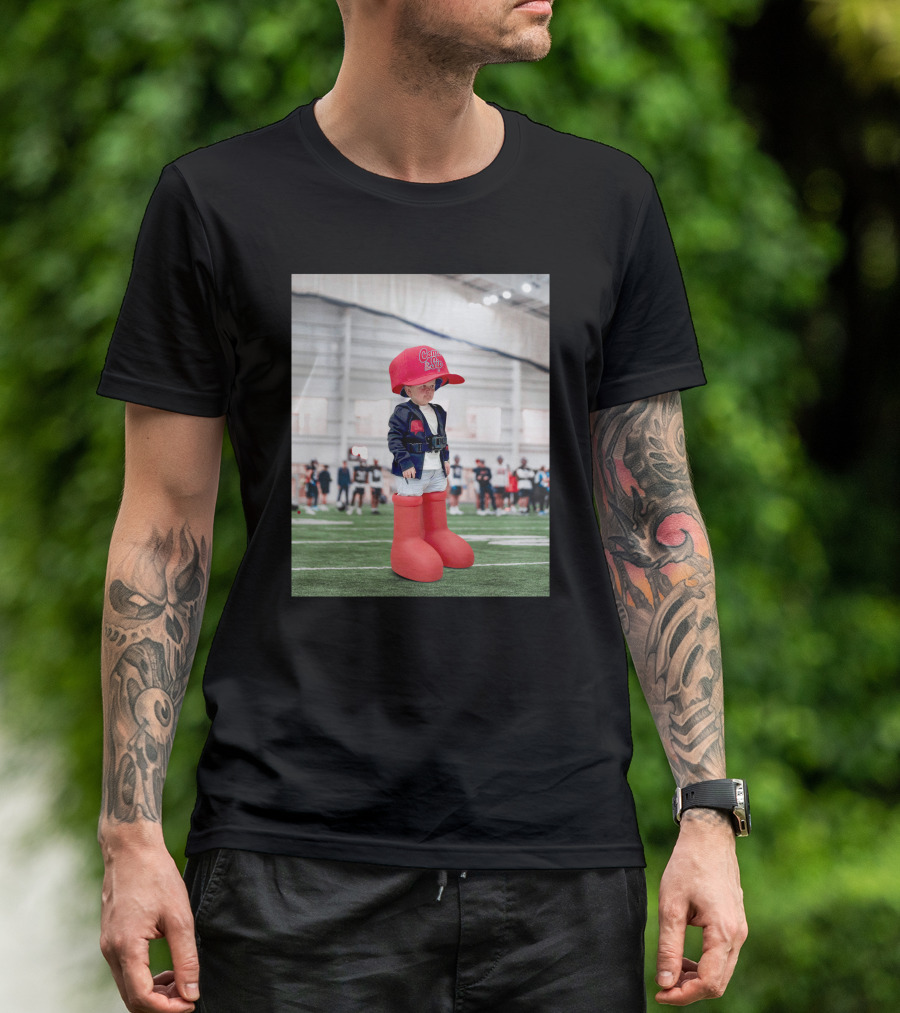 Hasbulla Wearing Come To The Sip Cap And Boots On Football Field T-Shirt