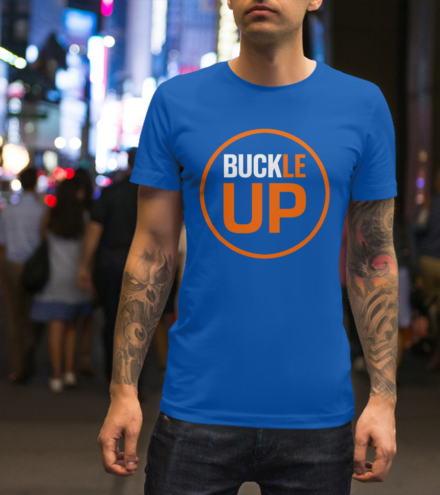 BUCKLE UP Alex Cohen Deesha T-Shirt