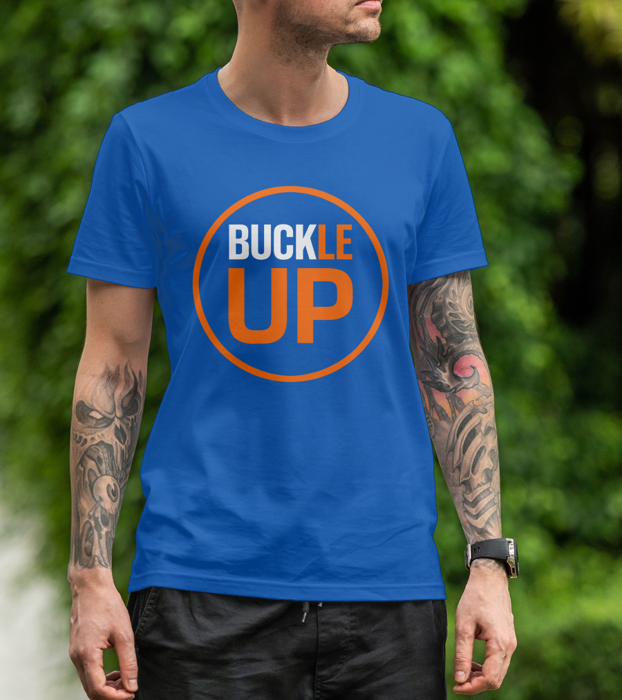 BUCKLE UP Alex Cohen Deesha T-Shirt
