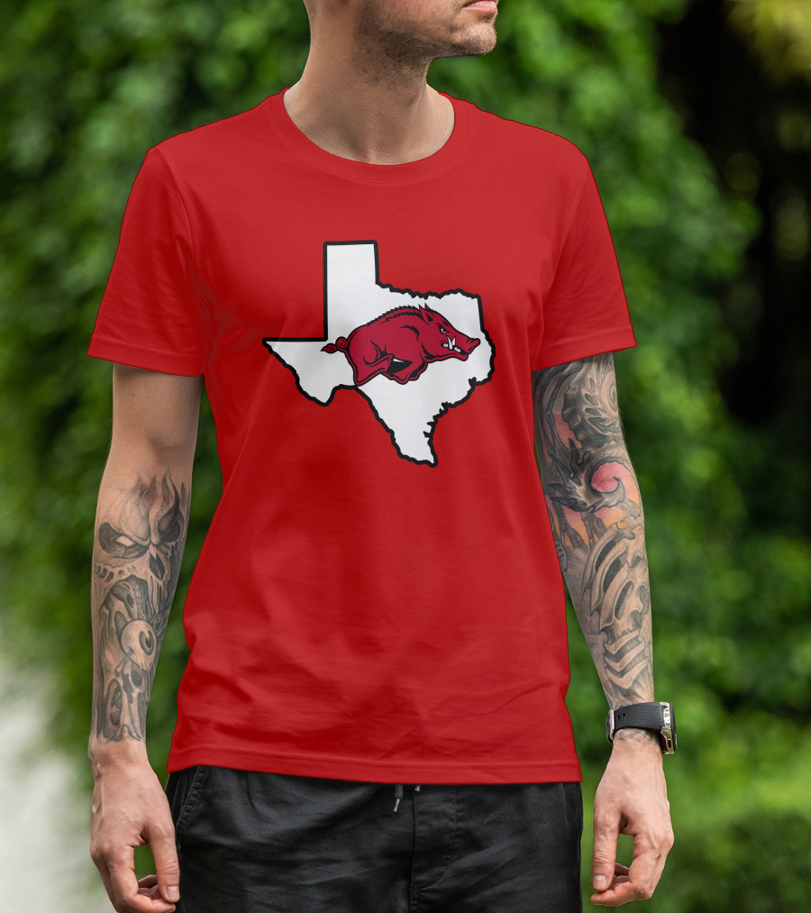 Arkansas Razorbacks Strong Hog Over Texas Map T-Shirt