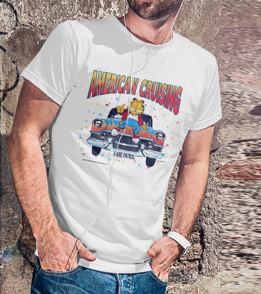 Garfield American Cruising Babe Patrol Vintage Car Fun T-Shirt