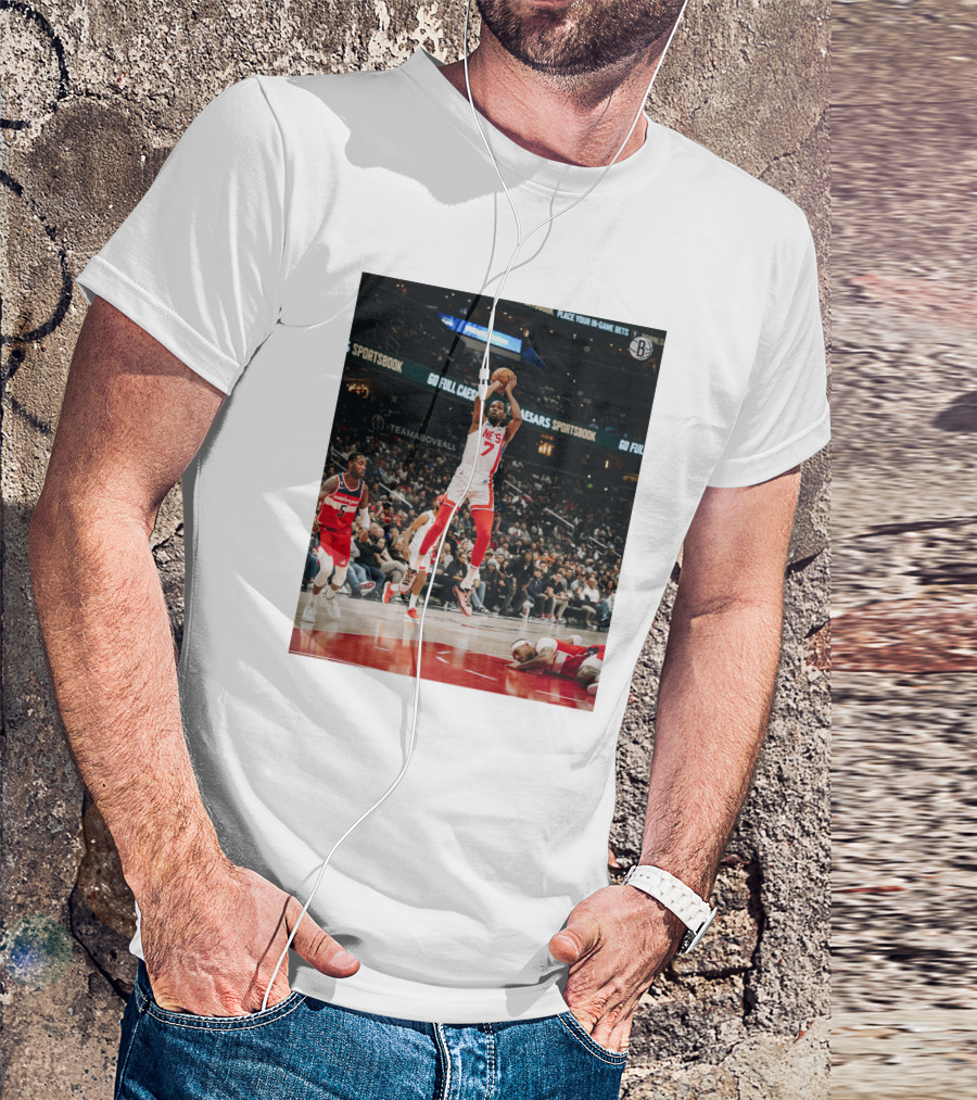 Kevin Durant Nets Dunk Against Washington Wizards NBA Action T-Shirt