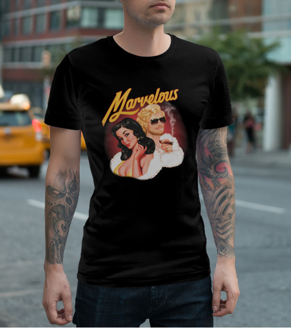 Marvelous Retro Style Couple With Cigars T-Shirt