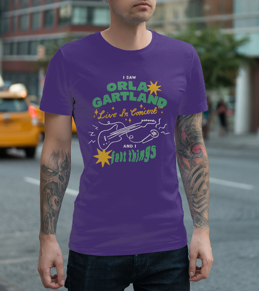 I Saw Orla Gartland Live In Concert And I Felt Things Guitar Microphone Stars T-Shirt
