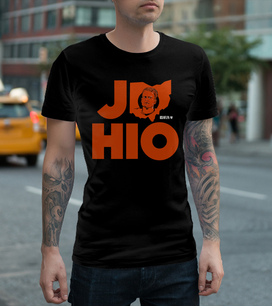 Breakingt Merch Jo Hio Featuring Joe Burrow NFLPA T-Shirt
