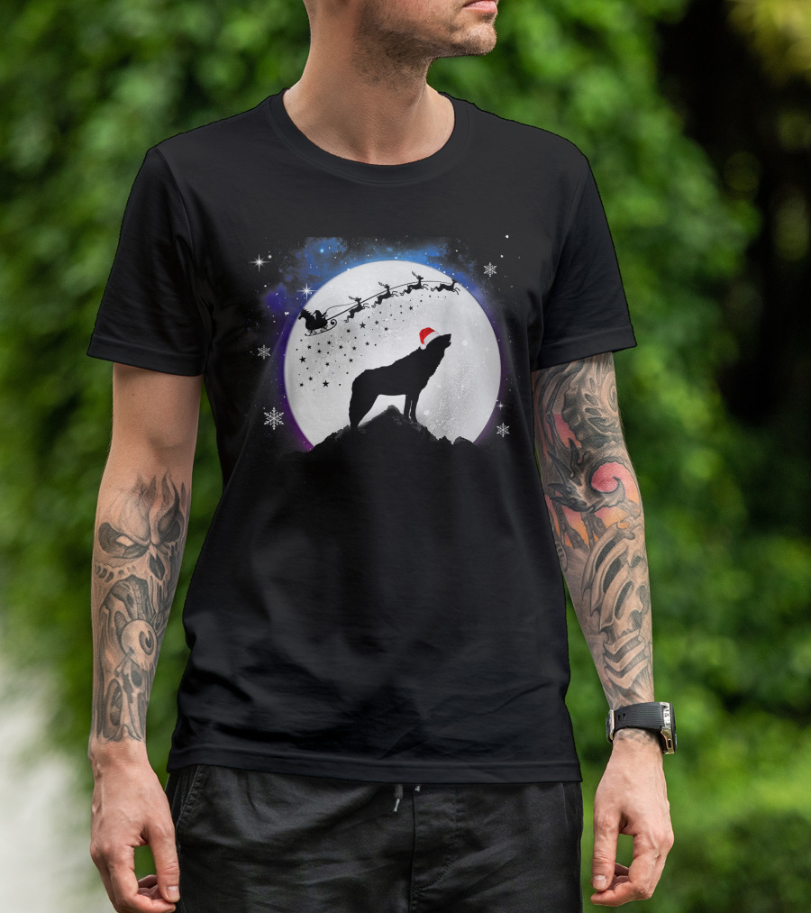 Wolf Santa Hat Full Moon Christmas Night T-Shirt