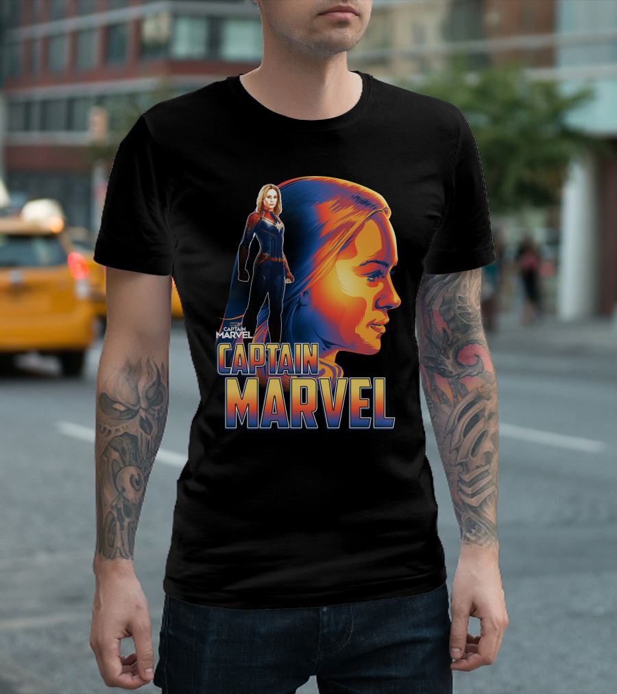 Captain Marvel Heroic Sunset Profile T-Shirt