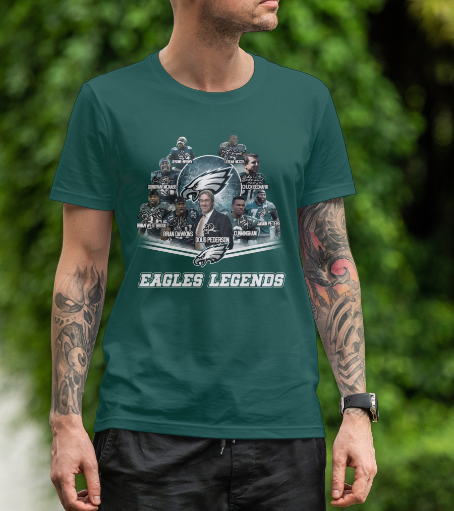 Eagles Legends Jerome Brown Lesean Mccoy Donovan Mcnabb Chuck Bednarik Brian Westbrook Brian Dawkins Doug Pederson Randall Cunningham Jason Peters T-Shirt