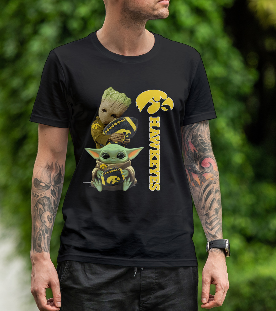 Baby Groot And Baby Yoda Hawkeyes T-Shirt