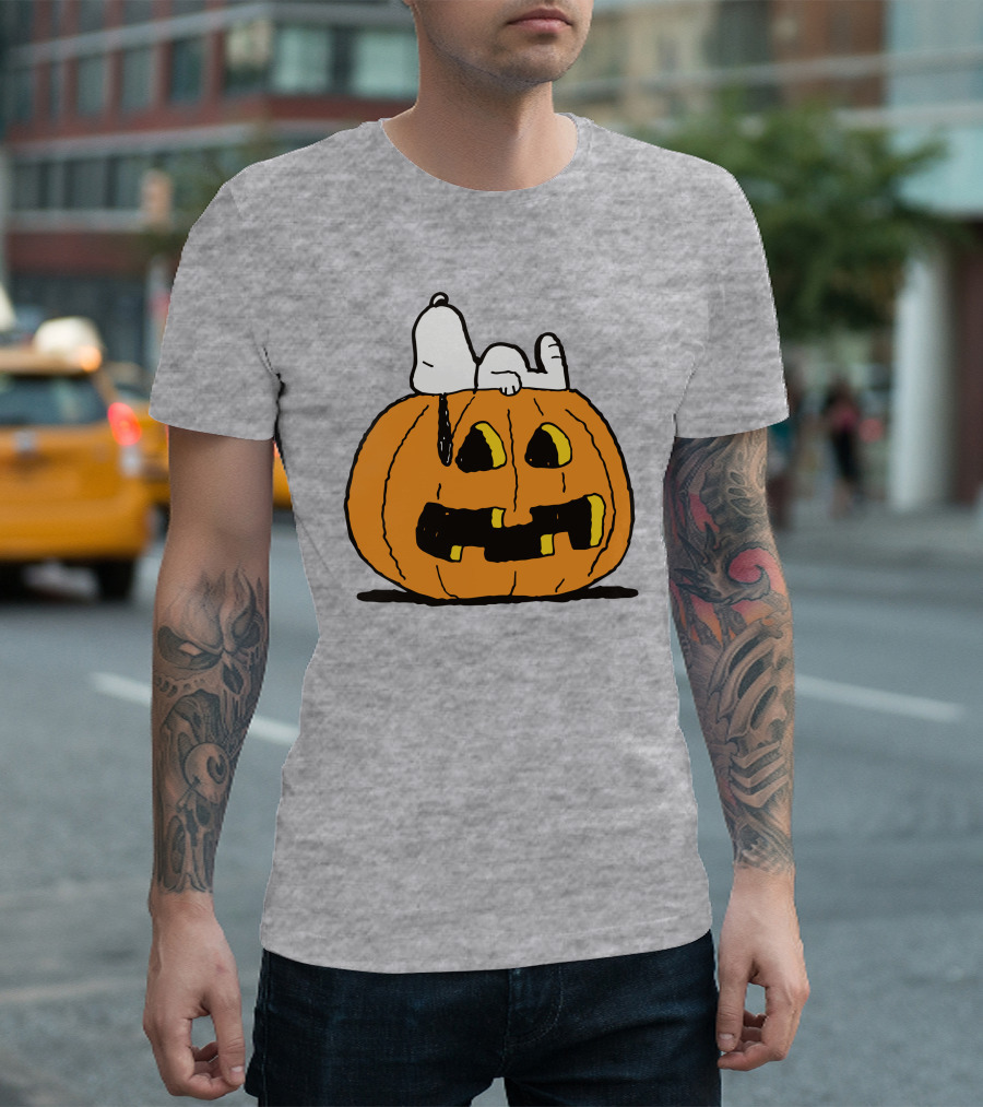 Snoopy Halloween Pumpkin Peanuts T-Shirt