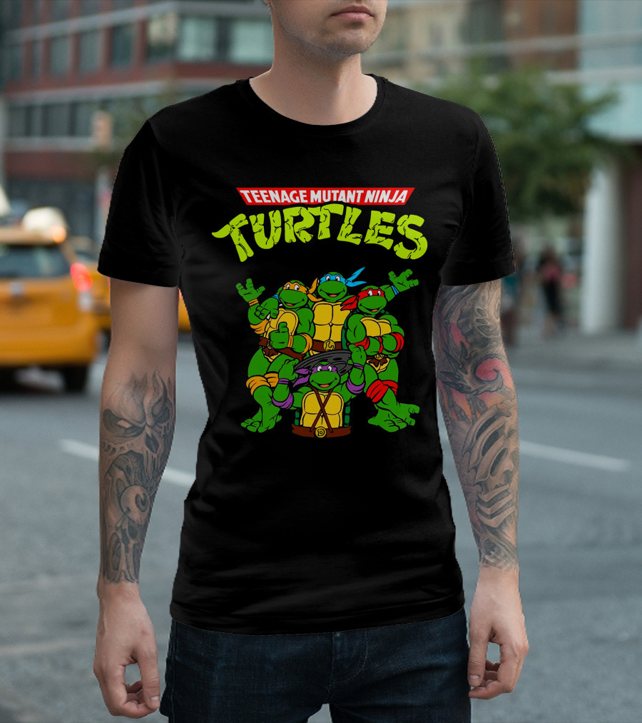 Teenage Mutant Ninja Turtles Group With Pizza And Weapons T-Shirt