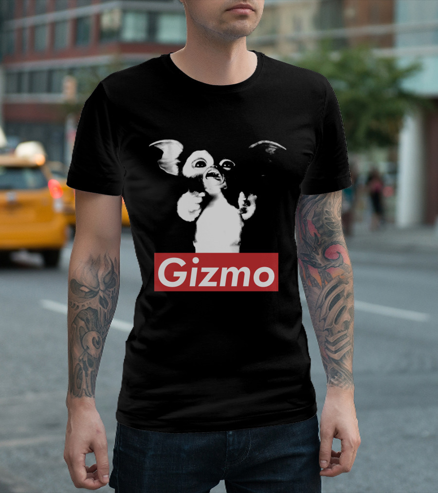 Gizmo Gremlins Vintage Style Black and White Image T-Shirt