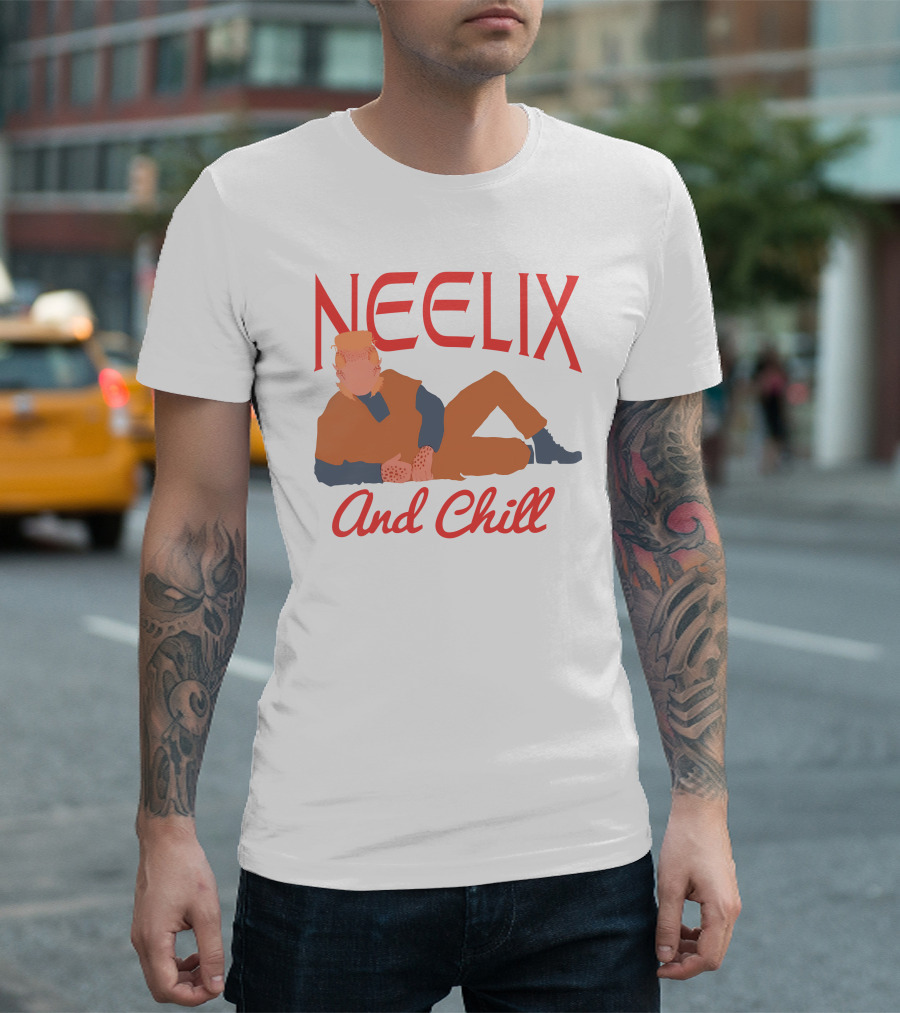 Neelix And Chill Star Trek Robert Picardo Mashup T-Shirt