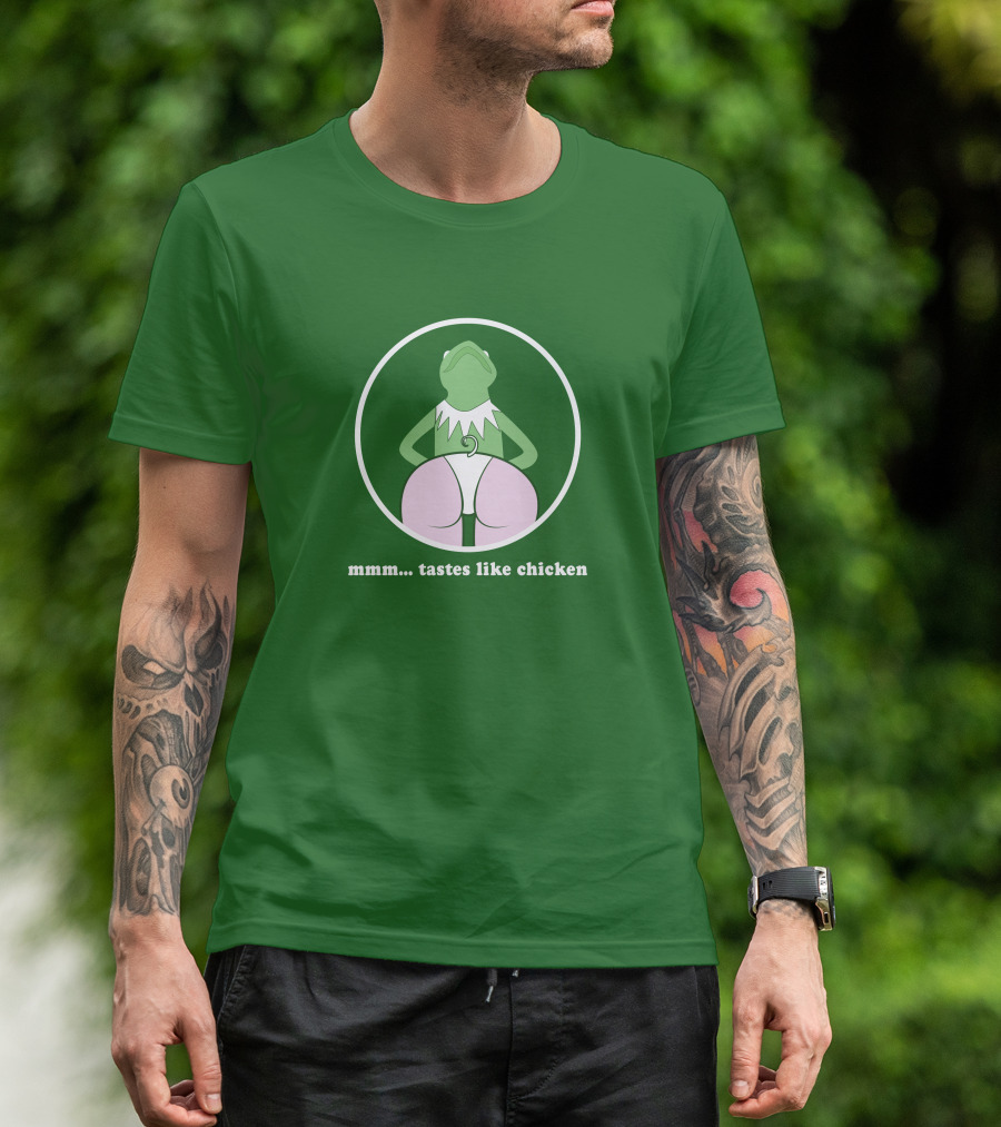 Kermits Frog Mmm Tastes Like Chicken Humorous Green Circle T-Shirt
