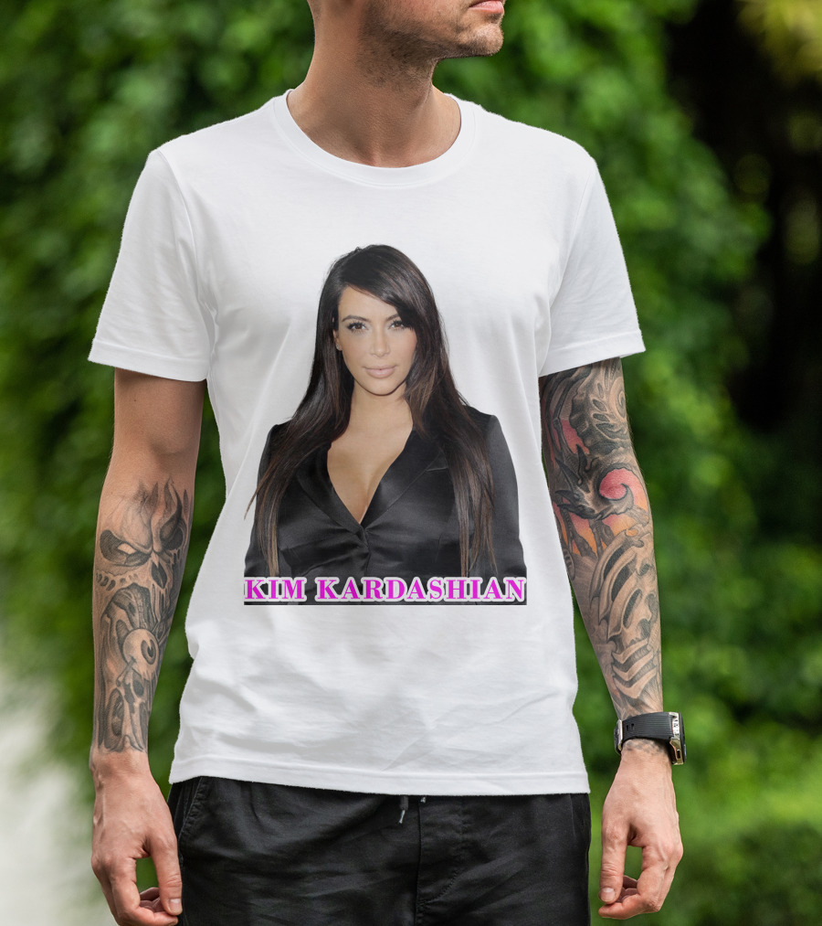 KIM KARDASHIAN T-Shirt