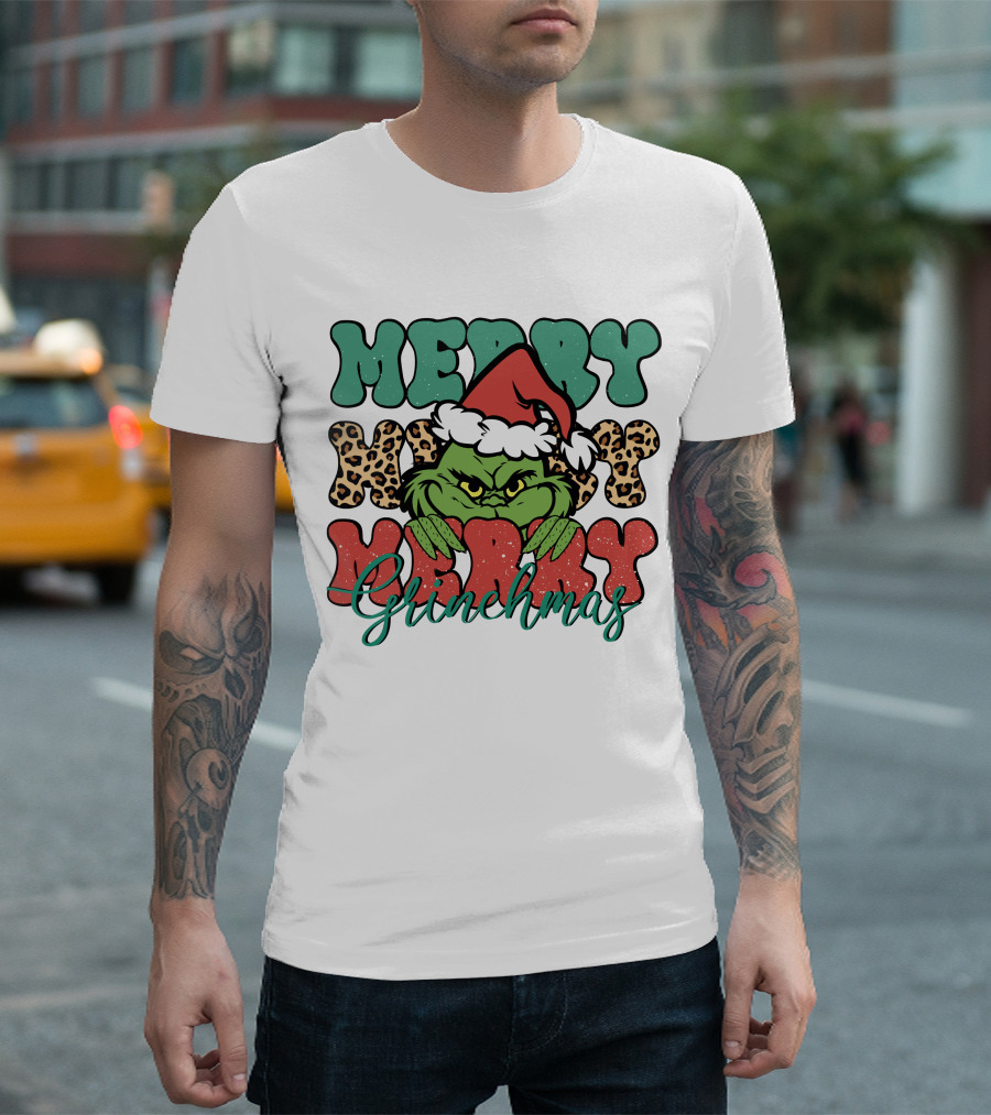 Merry Grinchmas Merry Merry Merry Grinch Christmas Santa Hat Green Face Leopard Print T-Shirt