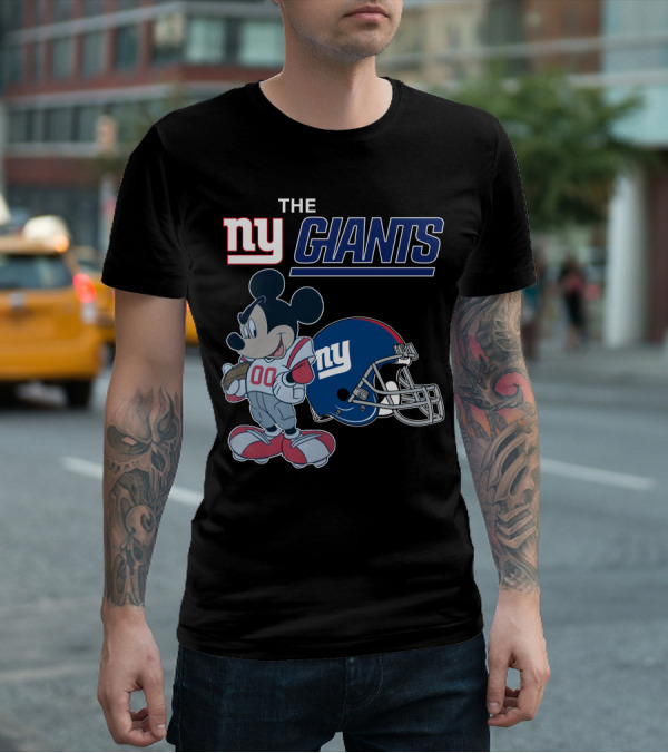 NEW YORK GIANTS MICKEY MOUSE FOOTBALL HELMET 00 T-Shirt