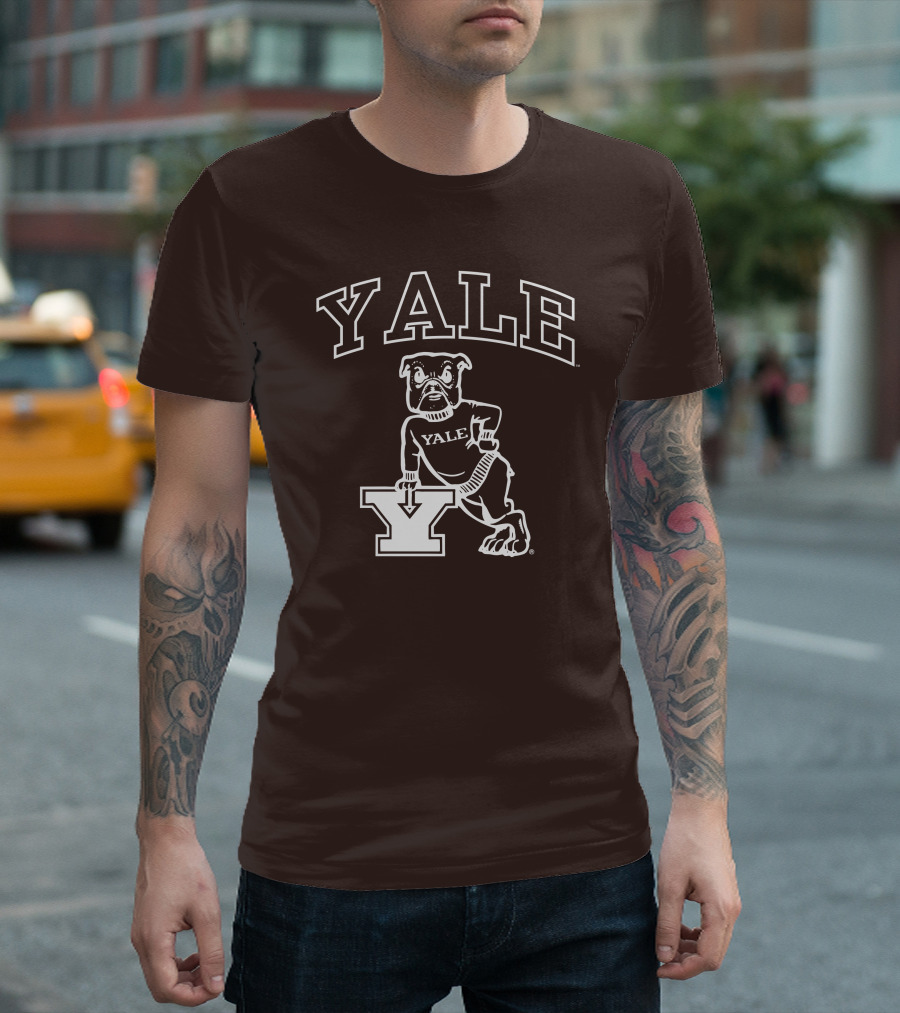 Yale Bulldogs Vintage Mascot Drawing T-Shirt
