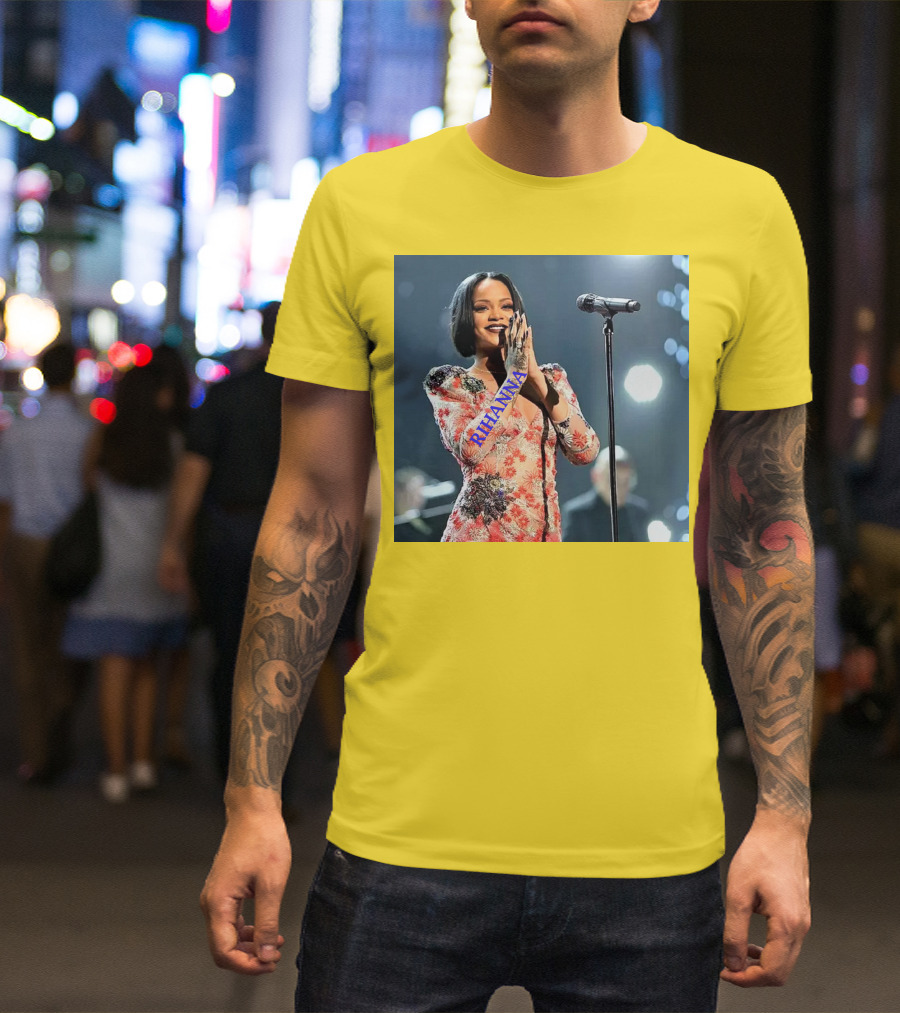 Rihanna Singer Songwriter Actress Performance Floral Dress T-Shirt