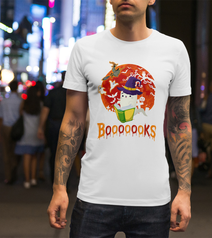 BOOOOOOKS Ghost Reading Witch Hat Halloween Scene T-Shirt