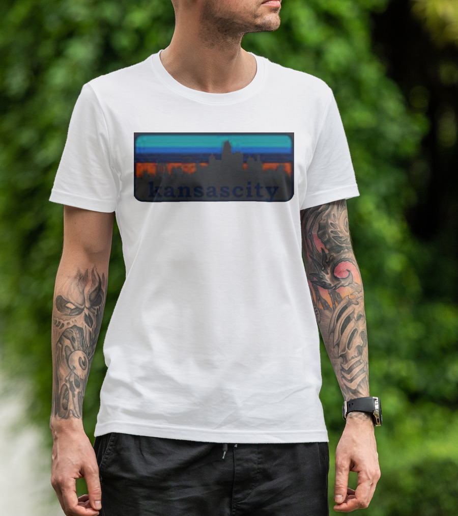 Kansas City Skyline Vintage Retro Sunset T-Shirt
