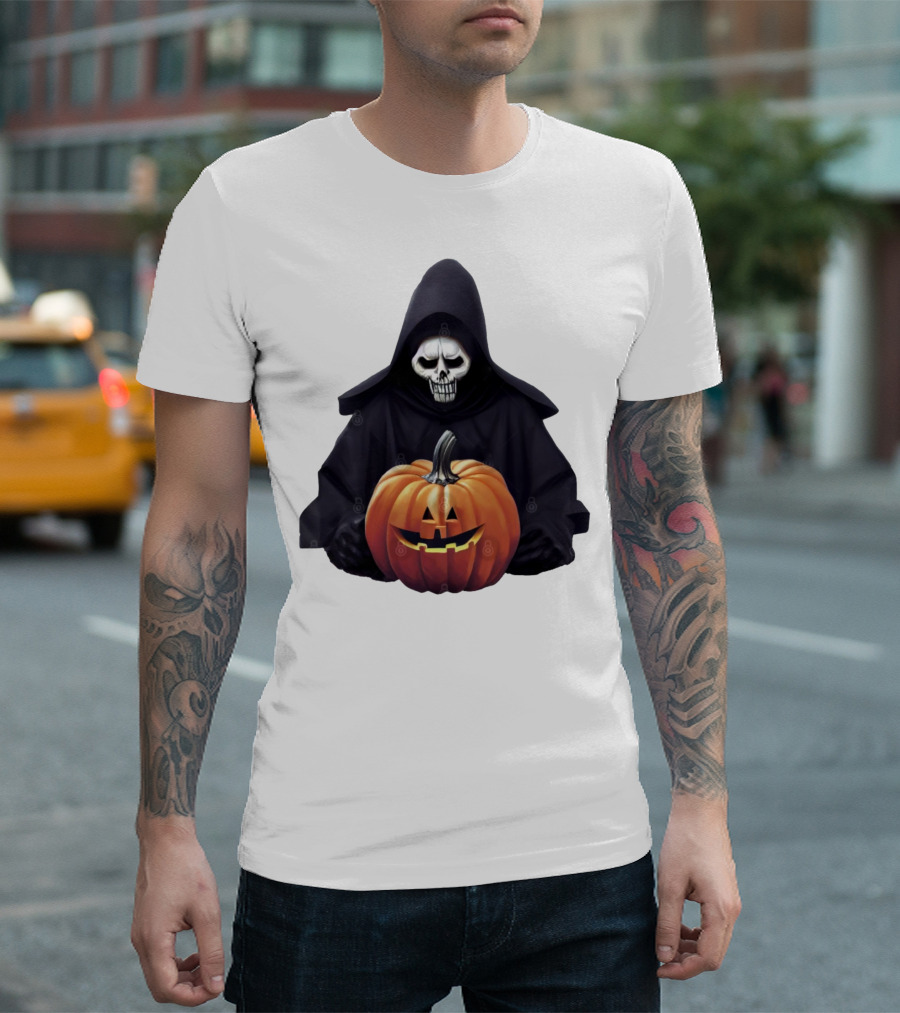 Grim Reaper Holding Jack-O'-Lantern Pumpkin T-Shirt