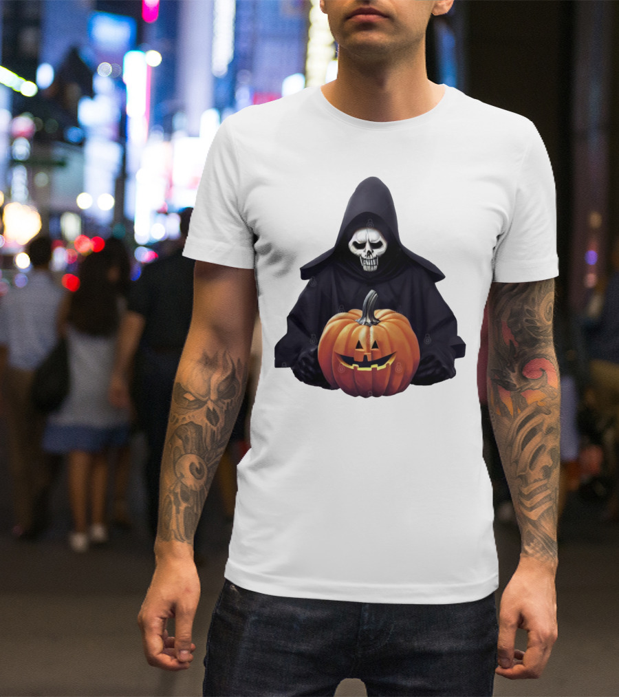 Grim Reaper Holding Jack-O'-Lantern Pumpkin T-Shirt
