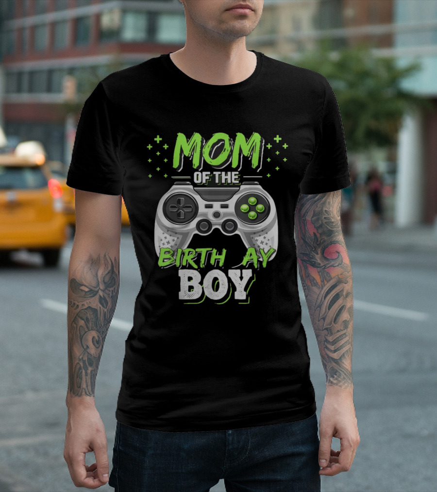 Mom Of The Birthday Boy Gamer Controller Matching Video Gamer Birthday Party T-Shirt