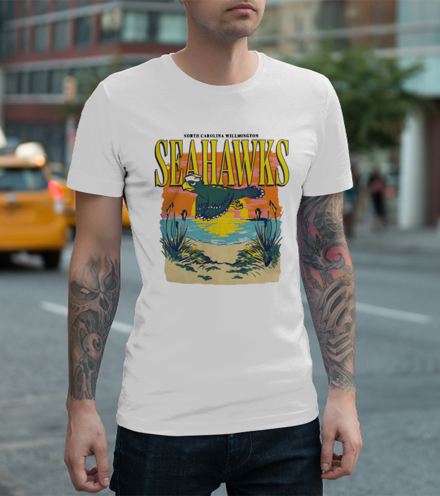 North Carolina Wilmington Seahawks Throwback Retro Beach Sunset Scene T-Shirt