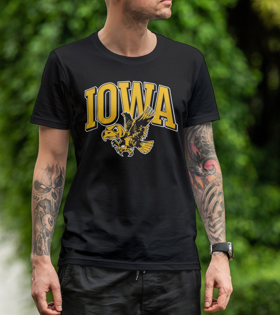 Homefield Apparel Iowa The Hawk Vintage T-Shirt