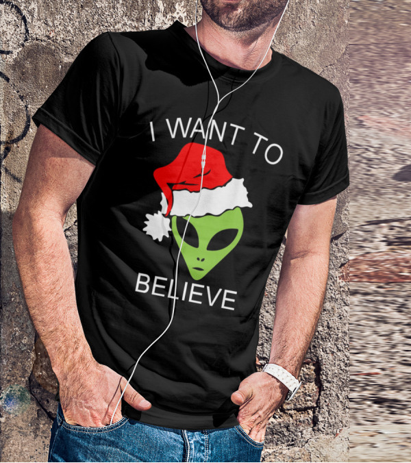 I Want To Believe Alien Santa Hat Christmas T-Shirt