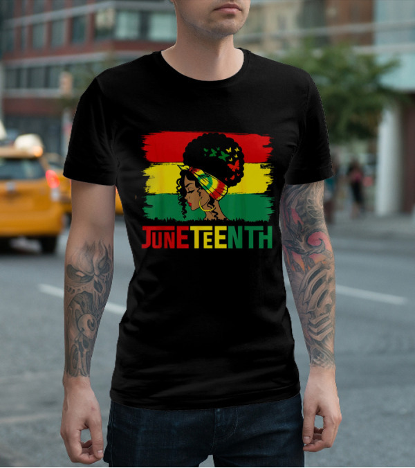 Juneteenth Remembering My Ancestors Celebrate Black Freedom Afro Woman Rasta Colors Flags T-Shirt