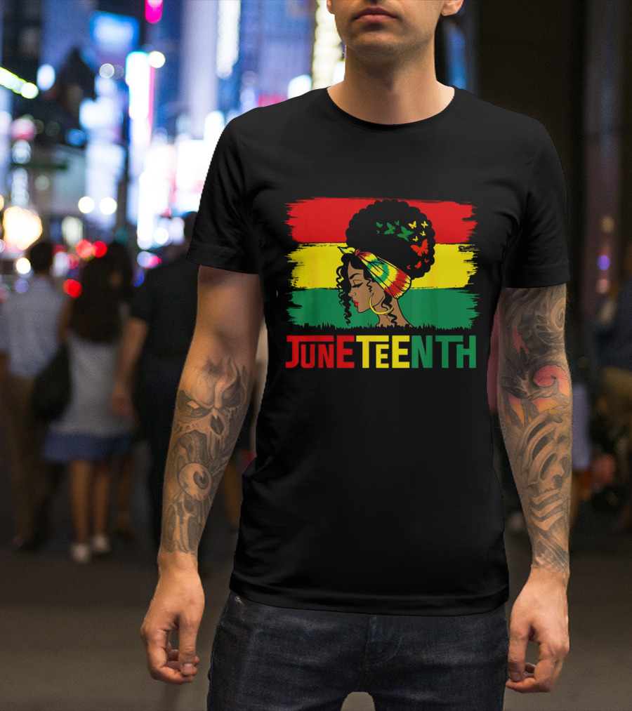 Juneteenth Remembering My Ancestors Celebrate Black Freedom Afro Woman Rasta Colors Flags T-Shirt