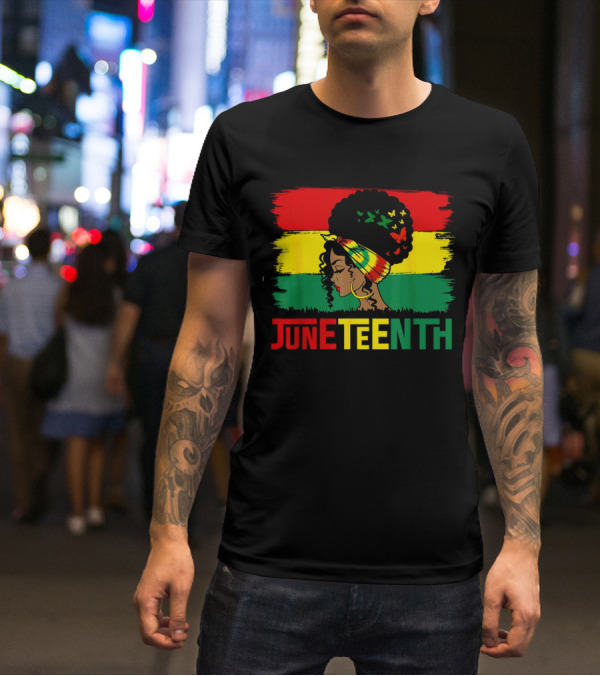 Juneteenth Remembering My Ancestors Celebrate Black Freedom Afro Woman Rasta Colors Flags T-Shirt