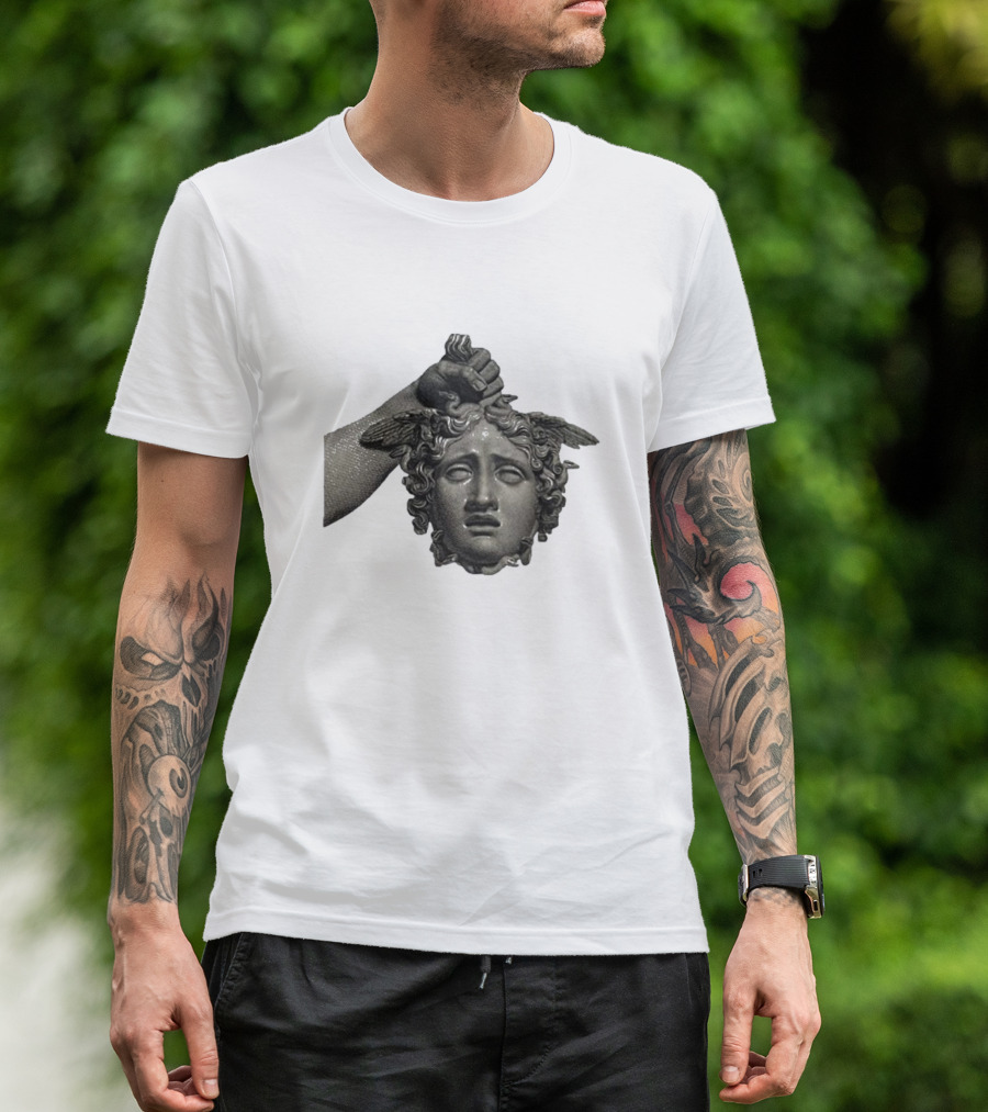 Pekebudha Gorgona Classical Medusa Head T-Shirt