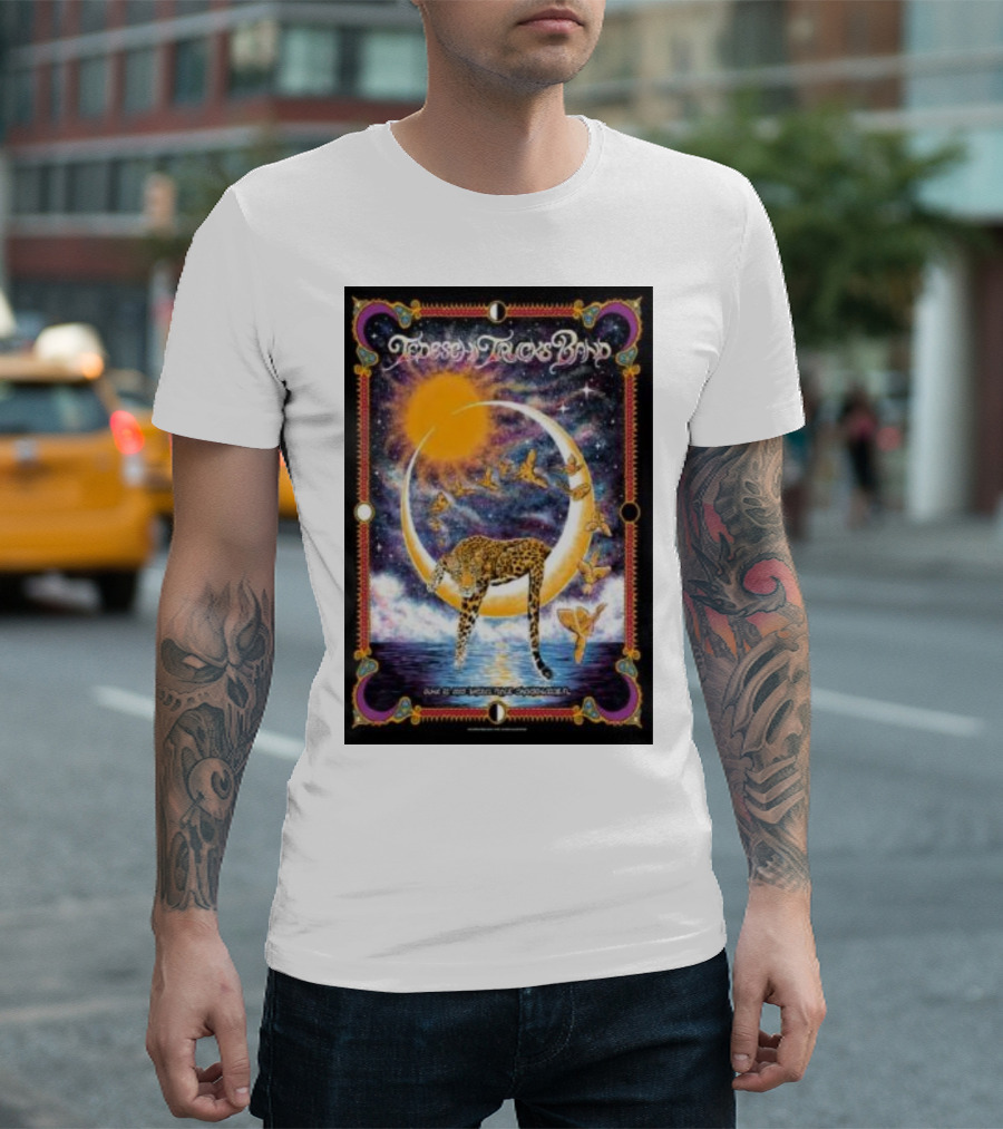 Tedeschi Trucks Band June 22 Jacksonville Florida Moon Leopard Butterflies Sunburst T-Shirt
