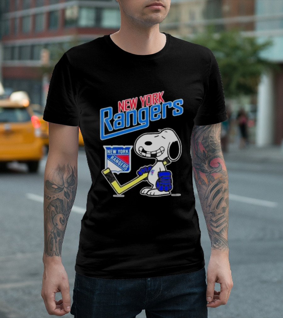 Snoopy Holding Hockey Stick New York Rangers T-Shirt