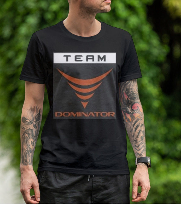TEAM Dominator Minimal Logo Athletic T-Shirt