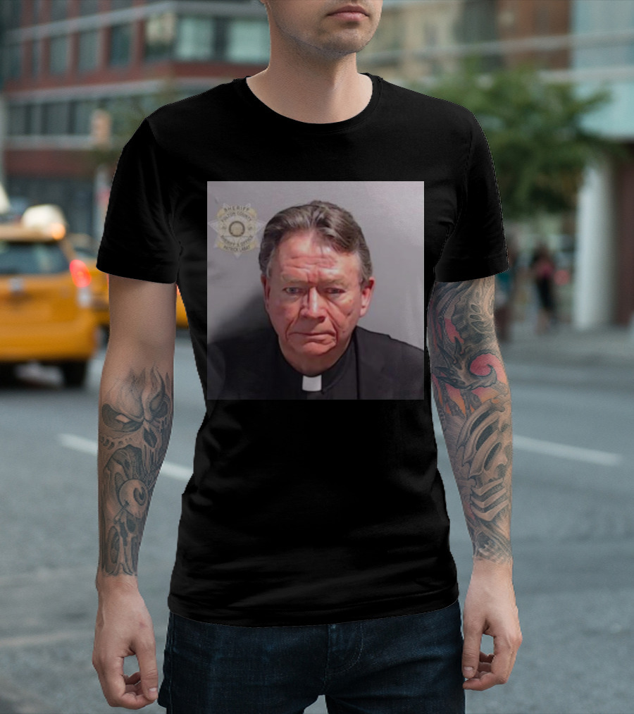 rico Trump Pastor Stephen Cliffgard Lee Shot Mugshot Clergy Collar T-Shirt